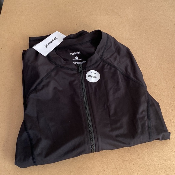 NWT Hurley Black Zipper Sun Jacket. Sleeve Hurley Logo. Large - Picture 10 of 10